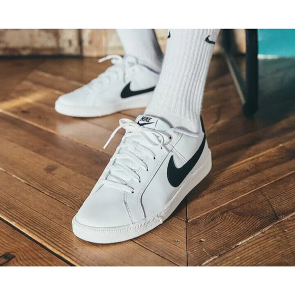 Nike Court Royale Low Top White Black Size 13 Mens 749747 107 Brand New in Box - Picture 8 of 15